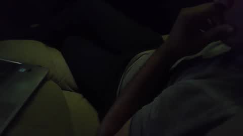 Snapshot of grey_stud chatting on 01/28/25, 01:16 Grey Stud online show from 01/28/25, 01:16