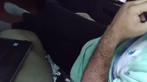 Snapshot of grey_stud chatting on 10/15/25, 06:35 Grey Stud online show from 10/15/25, 06:35