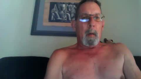 Snapshot of greybeard6868 chatting on 12/18/24, 06:03 greybeard6868 online show from 12/18/24, 06:03