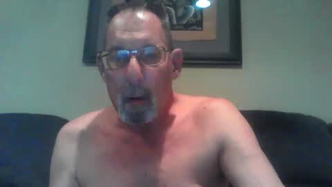 Snapshot of greybeard6868 chatting on 03/11/25, 02:07 greybeard6868 online show from 03/11/25, 02:07