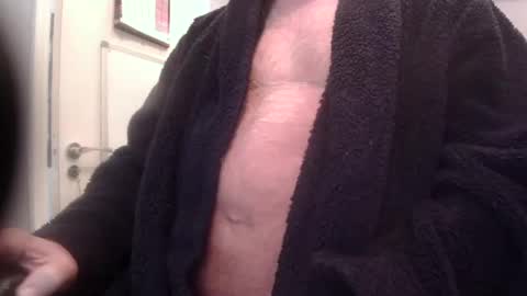 greyfox_6000 online show from 03/06/25, 07:36