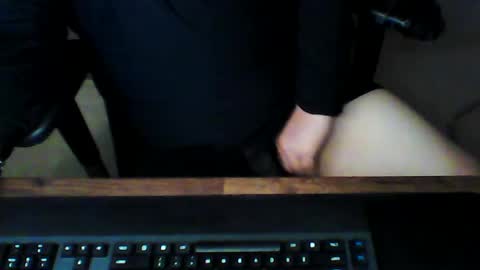 Snapshot of greyghost04 chatting on 01/25/25, 08:10 greyghost04 online show from 01/25/25, 08:10