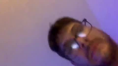 Snapshot of greyvan96 chatting on 03/01/25, 10:13 Perfectlyaveragesavage online show from 03/01/25, 10:13