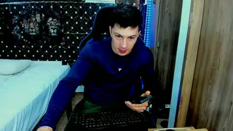 Snapshot of griego01 chatting on 07/27/26, 06:04 griego01 online show from 07/27/26, 06:04
