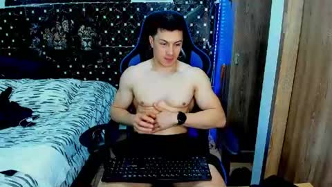 Snapshot of griego01 chatting on 07/28/26, 10:42 griego01 online show from 07/28/26, 10:42