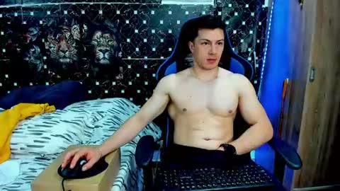 Snapshot of griego01 chatting on 07/30/26, 06:01 griego01 online show from 07/30/26, 06:01