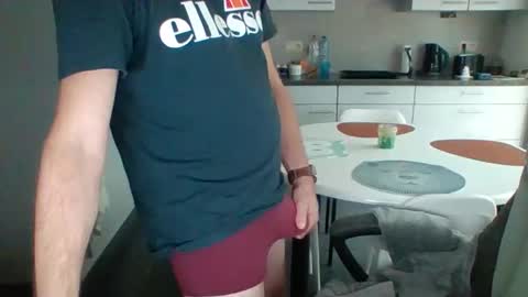 Snapshot of griesie chatting on 12/13/24, 11:34 Griesie online show from 12/13/24, 11:34