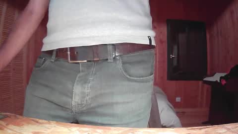 Snapshot of grimbergen123 chatting on 09/12/25, 07:36 Grim online show from 09/12/25, 07:36