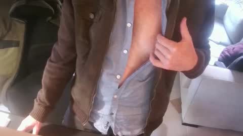 Snapshot of grimbergen123 chatting on 11/29/25, 12:52 Grim online show from 11/29/25, 12:52