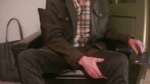 Snapshot of grimbergen123 chatting on 12/18/25, 08:04 Grim online show from 12/18/25, 08:04