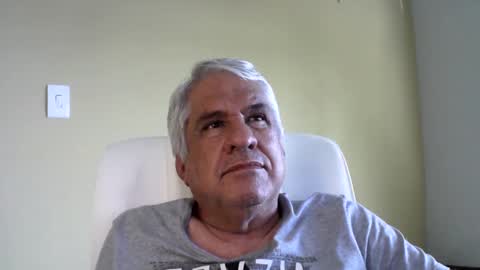 Snapshot of grisa01 chatting on 02/08/25, 07:16 grisa01 online show from 02/08/25, 07:16