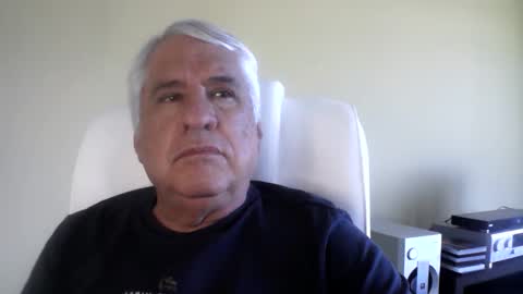 Snapshot of grisa01 chatting on 11/21/25, 02:16 grisa01 online show from 11/21/25, 02:16