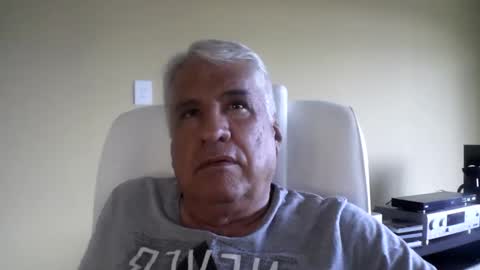 Snapshot of grisa01 chatting on 11/28/25, 07:05 grisa01 online show from 11/28/25, 07:05