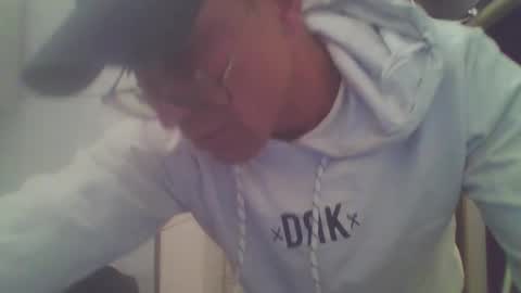 Snapshot of grly_boy chatting on 11/01/25, 02:19 bigW2M online show from 11/01/25, 02:19