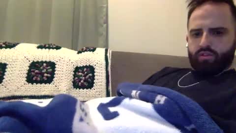 Snapshot of grobs123 chatting on 12/08/24, 01:35 grobs123 online show from 12/08/24, 01:35