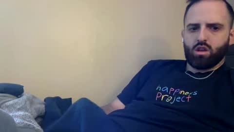 Snapshot of grobs123 chatting on 02/10/25, 03:32 grobs123 online show from 02/10/25, 03:32