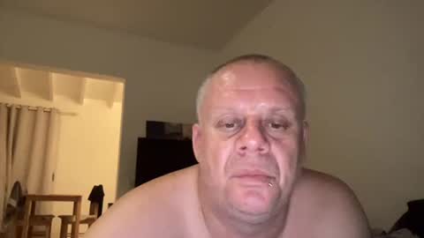 mika online show from 01/29/25, 03:01