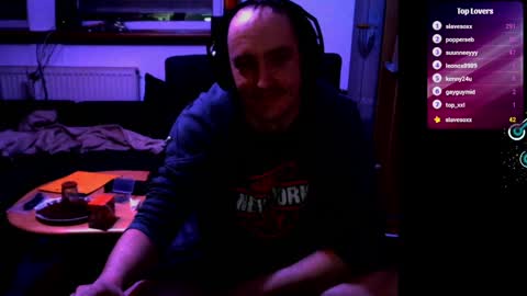 Snapshot of groundworker453718 chatting on 12/12/24, 01:53 I can be everything you want online show from 12/12/24, 01:53