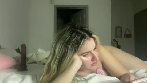 grrlgod online show from 12/03/24, 11:57