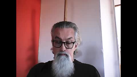 Snapshot of grybear60 chatting on 02/06/25, 11:54 Grybear online show from 02/06/25, 11:54