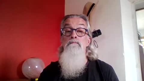 Grybear online show from 10/31/25, 12:06