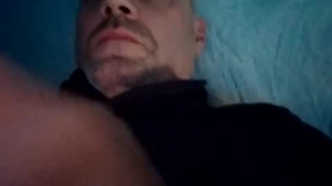 Snapshot of grzegorz34 chatting on 01/12/25, 05:01 Greg online show from 01/12/25, 05:01