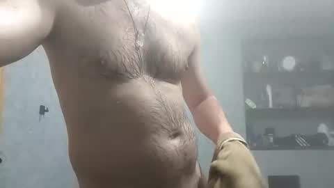 Snapshot of grzegorz34 chatting on 02/12/25, 07:35 Greg online show from 02/12/25, 07:35