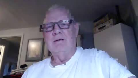 Horny Daddy online show from 04/18/26, 11:36