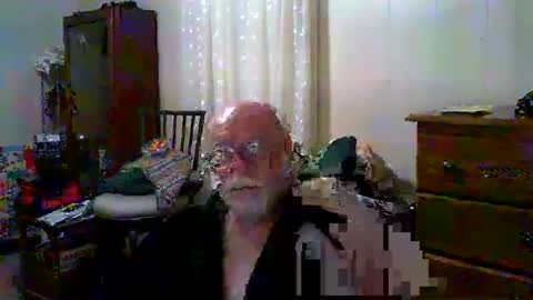 Gary online show from 10/22/25, 11:21