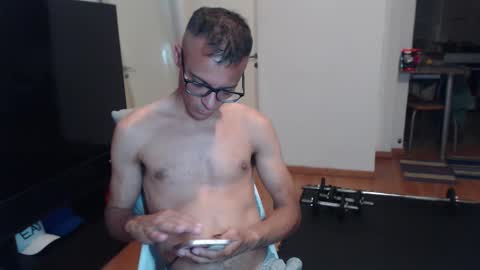 guachin_new online show from 01/14/26, 04:07