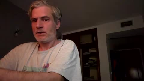 Snapshot of guardiannif_ chatting on 01/24/25, 07:28 guardiannif_ online show from 01/24/25, 07:28