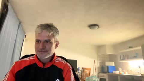 Snapshot of guardiannif_ chatting on 03/05/25, 09:48 guardiannif_ online show from 03/05/25, 09:48