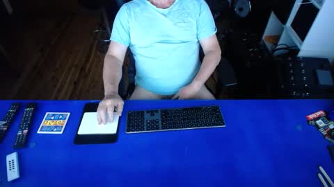 guesswhatigot2 online show from 12/02/24, 10:39