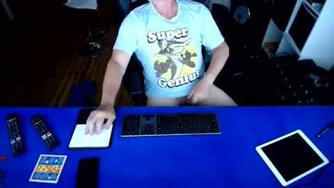 guesswhatigot2 online show from 01/29/25, 09:23