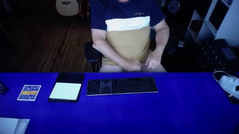 guesswhatigot2 online show from 03/01/25, 09:18