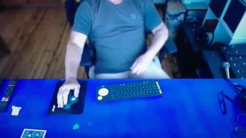 guesswhatigot2 online show from 01/10/26, 02:13