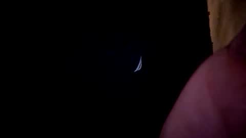 guesswhosback13 online show from 05/01/26, 08:41
