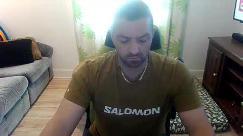 Snapshot of guillaume666286050 chatting on 06/09/26, 04:07 guillaume666286050 online show from 06/09/26, 04:07