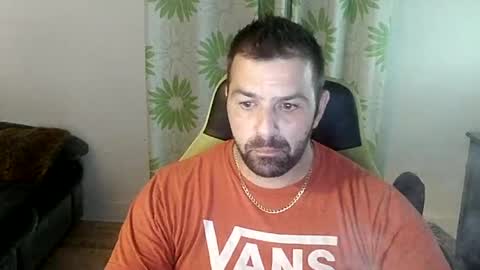 Snapshot of guillaume666286050 chatting on 07/02/26, 03:34 guillaume666286050 online show from 07/02/26, 03:34
