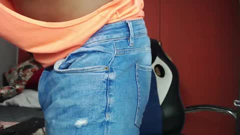 Angel online show from 12/03/24, 09:33