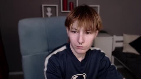 guitarandangell online show from 02/27/26, 02:44