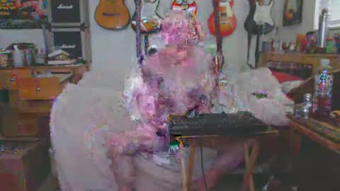 Snapshot of guitarsexgod chatting on 02/17/25, 09:41 Mario online show from 02/17/25, 09:41