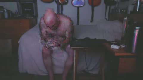 Snapshot of guitarsexgod chatting on 02/20/25, 05:01 Mario online show from 02/20/25, 05:01