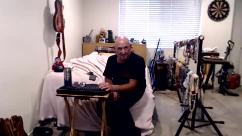 Snapshot of guitarsexgod chatting on 09/18/25, 10:56 Mario online show from 09/18/25, 10:56