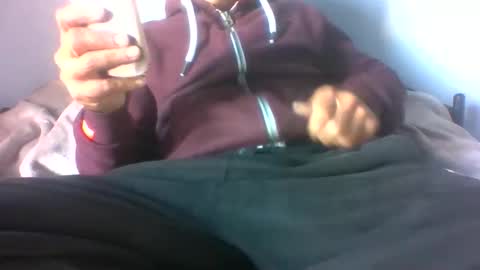 Snapshot of gunishment chatting on 11/30/25, 12:53 gunishment online show from 11/30/25, 12:53