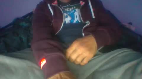 Snapshot of gunishment chatting on 12/05/25, 02:47 gunishment online show from 12/05/25, 02:47