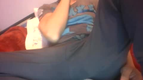 Snapshot of gunishment chatting on 12/22/25, 04:26 gunishment online show from 12/22/25, 04:26