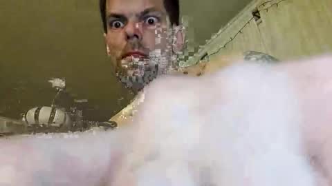 gunnarssonbenni33 online show from 02/26/26, 12:42