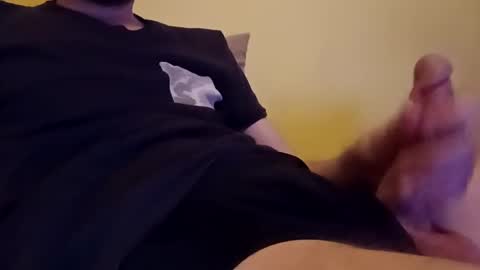 Snapshot of gunwo80 chatting on 01/05/25, 10:08 gunwo80 online show from 01/05/25, 10:08