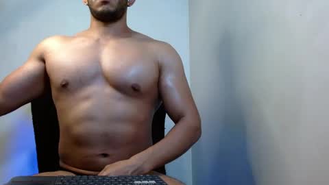 holl latino online show from 05/26/26, 06:15